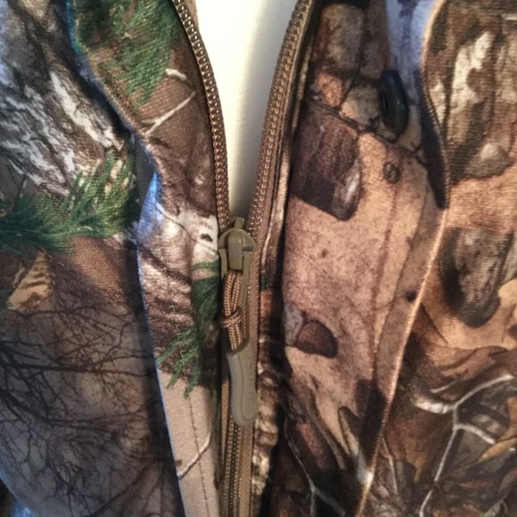 Red head water proof camouflage jacket  fall jacket  great for back to school - Picture 5 of 10